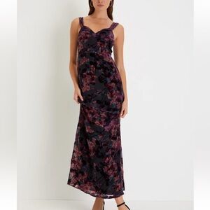 NWT Lulus velvet maxi dress size medium